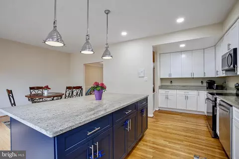 Kitchen - 8012 Readington Ct, Springfield, VA 22152 photo 2 of 3