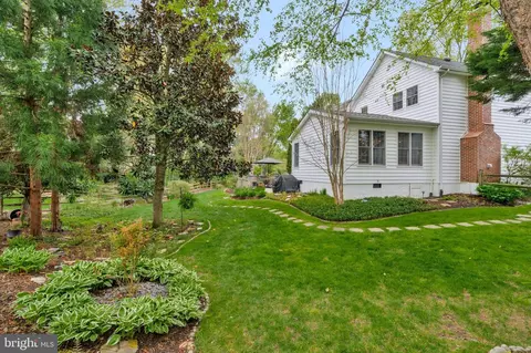 Exterior - 2301 Noble Victory Ct, Reston, VA 20191 photo 8 of 9
