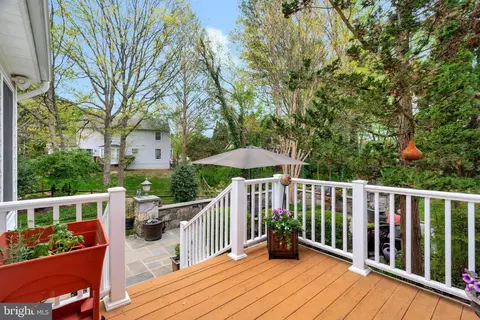 Exterior - 2301 Noble Victory Ct, Reston, VA 20191 photo 5 of 9