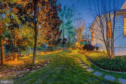 Exterior - 2301 Noble Victory Ct, Reston, VA 20191 photo 3 of 9