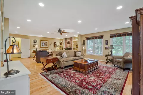 Living - 2301 Noble Victory Ct, Reston, VA 20191 photo 1 of 5