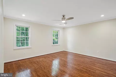 7900 Old Cedar Ct, Mclean, VA 22102 photo 33