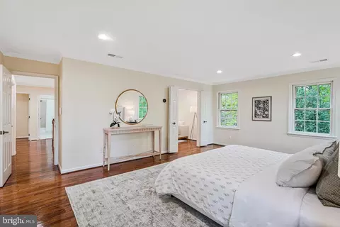 7900 Old Cedar Ct, Mclean, VA 22102 photo 25