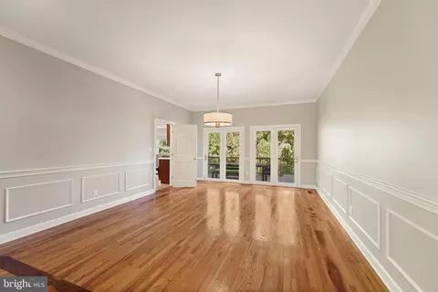 Living - 1501 Mclean Corner Ln, Mclean, VA 22101 photo 5 of 5