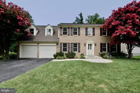 4006 Rainbow Glen Ct, Annandale, VA 22003