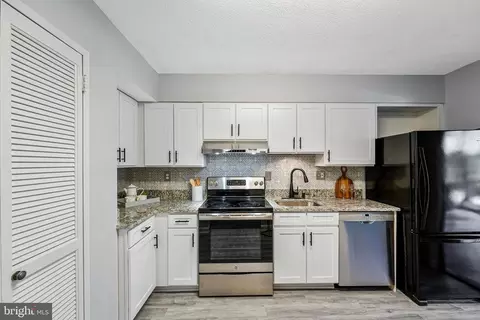 Kitchen - 1808 Old Meadow Rd #409, Mclean, VA 22102 photo 1 of 3