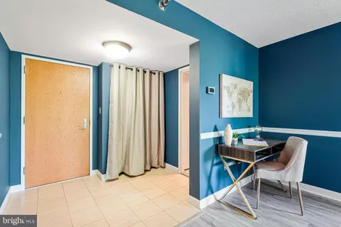 Entry Way - 1808 Old Meadow Rd #409, Mclean, VA 22102 photo 1 of 3