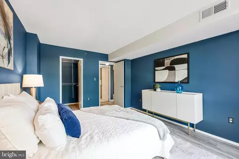Bedroom - 1808 Old Meadow Rd #409, Mclean, VA 22102 photo 3 of 3