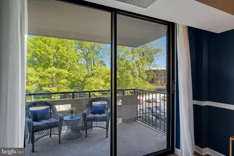 Exterior - 1808 Old Meadow Rd #409, Mclean, VA 22102 photo 3 of 4