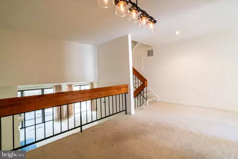 Living - 11681 Newbridge Ct, Reston, VA 20191 photo 1 of 19