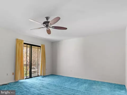 Bedroom - 11681 Newbridge Ct, Reston, VA 20191 photo 7 of 19