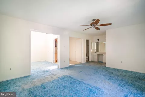 Bedroom - 11681 Newbridge Ct, Reston, VA 20191 photo 18 of 19