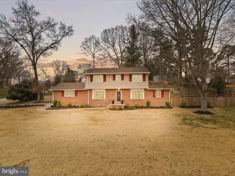 10538 Greene Dr, Lorton, VA 22079