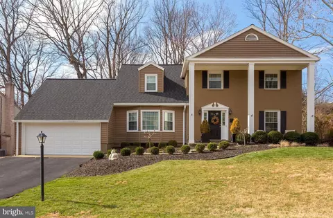 6002 Merryvale Ct, Springfield, VA 22152
