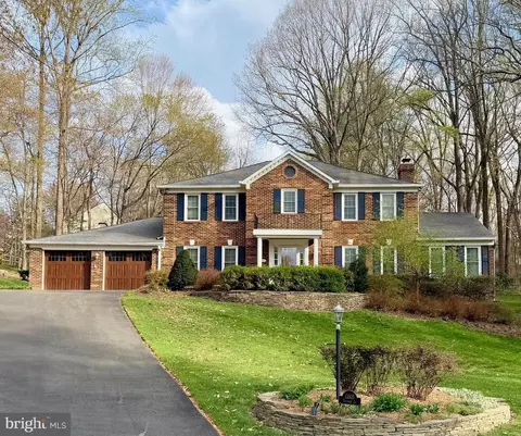 11605 Havenner Ct, Fairfax Station, VA 22039
