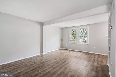 8663 Maple Glen Ct, Springfield, VA 22153 photo 10