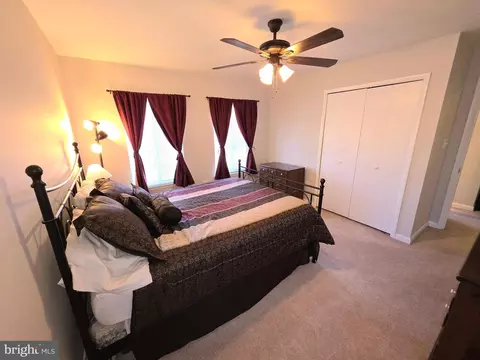 2032 Swans Neck Way, Reston, VA 20191 photo 21