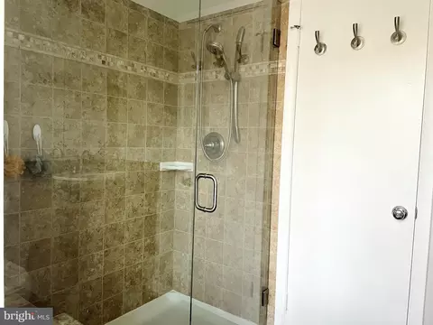 2032 Swans Neck Way, Reston, VA 20191 photo 19
