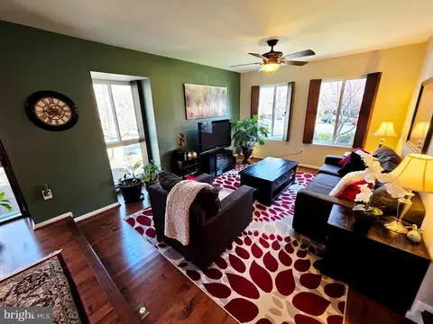 2032 Swans Neck Way, Reston, VA 20191 photo 7