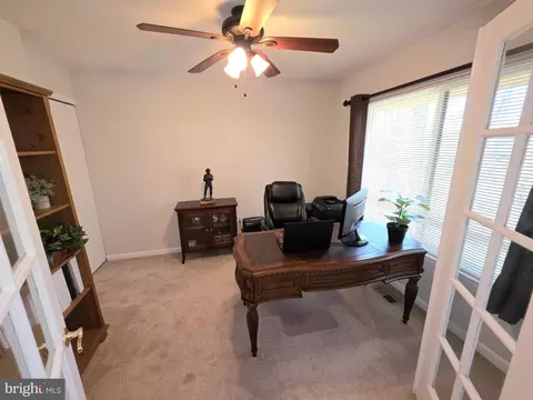 2032 Swans Neck Way, Reston, VA 20191 photo 16