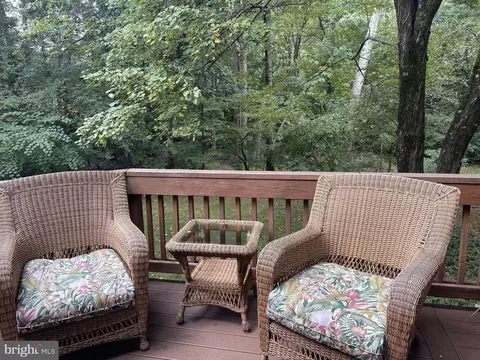 2032 Swans Neck Way, Reston, VA 20191 photo 13
