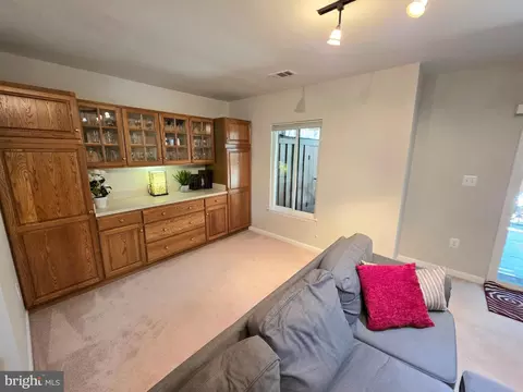 2032 Swans Neck Way, Reston, VA 20191 photo 25