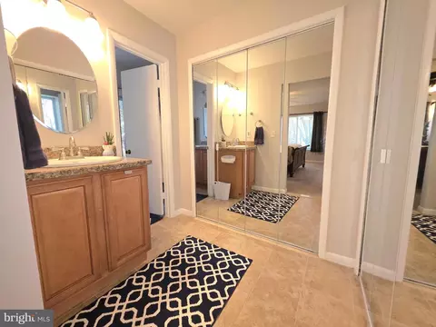 2032 Swans Neck Way, Reston, VA 20191 photo 17