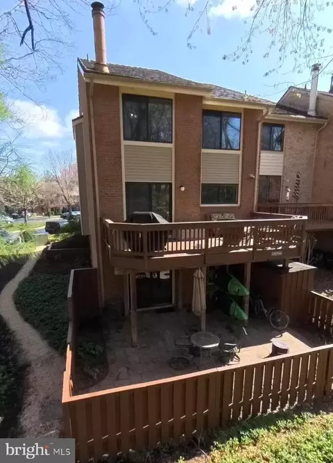 2032 Swans Neck Way, Reston, VA 20191 photo 34