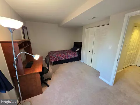 2032 Swans Neck Way, Reston, VA 20191 photo 29