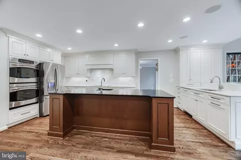 8023 Old Dominion Dr, Mclean, VA 22102 photo 10