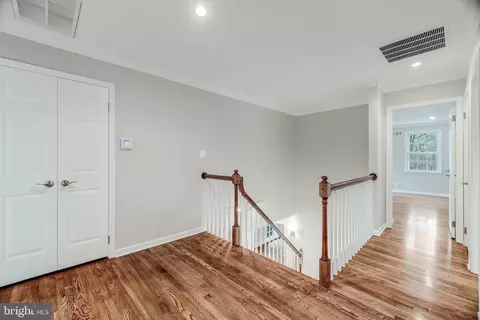 8023 Old Dominion Dr, Mclean, VA 22102 photo 27