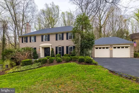 8023 Old Dominion Dr, Mclean, VA 22102