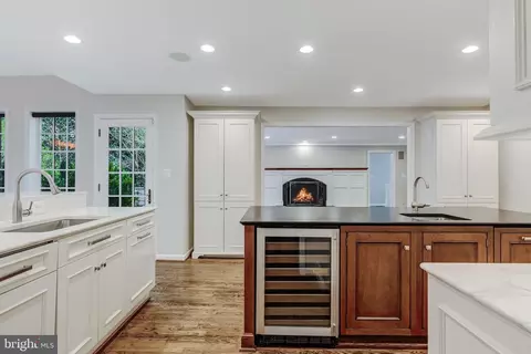 8023 Old Dominion Dr, Mclean, VA 22102 photo 7