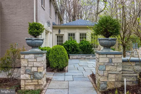 8023 Old Dominion Dr, Mclean, VA 22102 photo 26