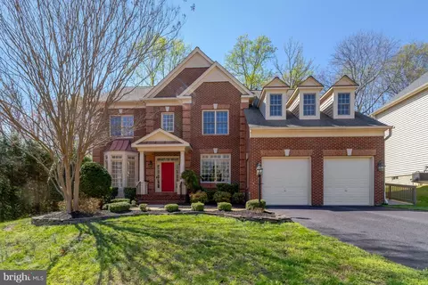 8608 Monacan Ct, Lorton, VA 22079