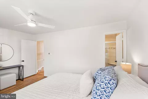 6026 Queenston St, Springfield, VA 22152 photo 24