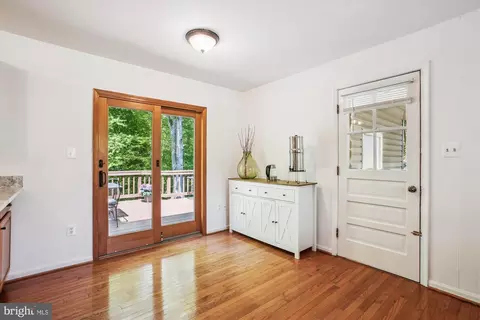 6961 Conservation Dr, Springfield, VA 22153 photo 15