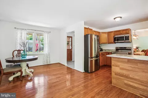 6961 Conservation Dr, Springfield, VA 22153 photo 13