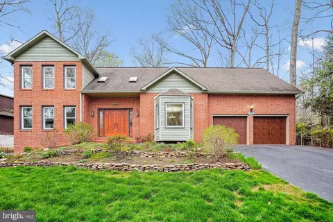 11739 Flemish Mill Ct, Oakton, VA 22124