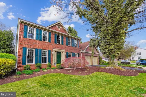 13206 Topsfield Ct, Oak Hill, VA 20171