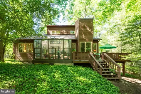 11291 Spyglass Cove Ln, Reston, VA 20191