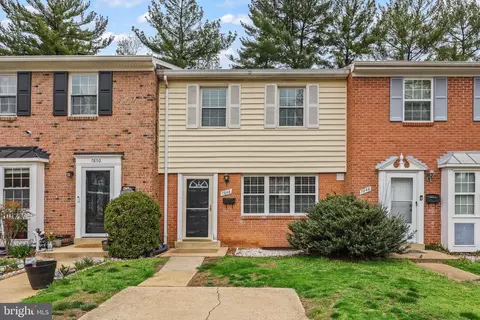 7848 Snead Ln, Falls Church, VA 22043