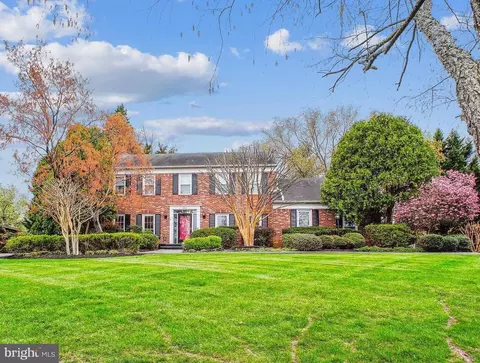 2715 Copper Creek Rd, Oak Hill, VA 20171
