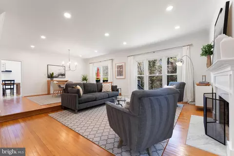 Living - 1603 Aerie Ln, Mclean, VA 22101 photo 1 of 1