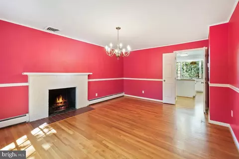 12124 Stirrup Rd, Reston, VA 20191 photo 8