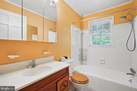 12124 Stirrup Rd, Reston, VA 20191 photo 19