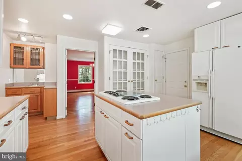 12124 Stirrup Rd, Reston, VA 20191 photo 12