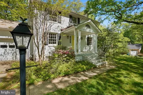 12124 Stirrup Rd, Reston, VA 20191 photo 3