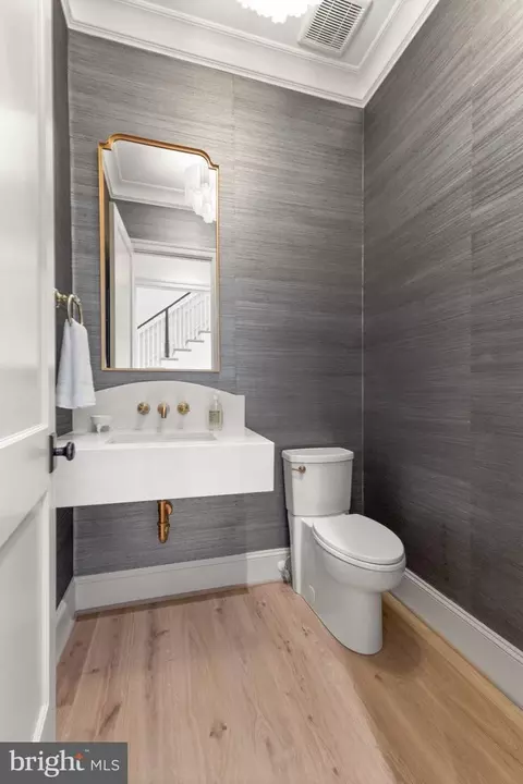 Bath - 6913 Benjamin St, Mclean, VA 22101 photo 1 of 5