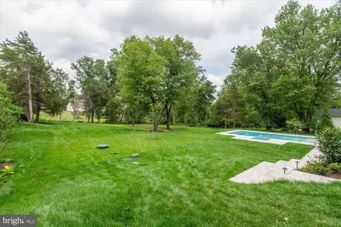8912 Gallant Green Dr, Mclean, VA 22102 photo 84